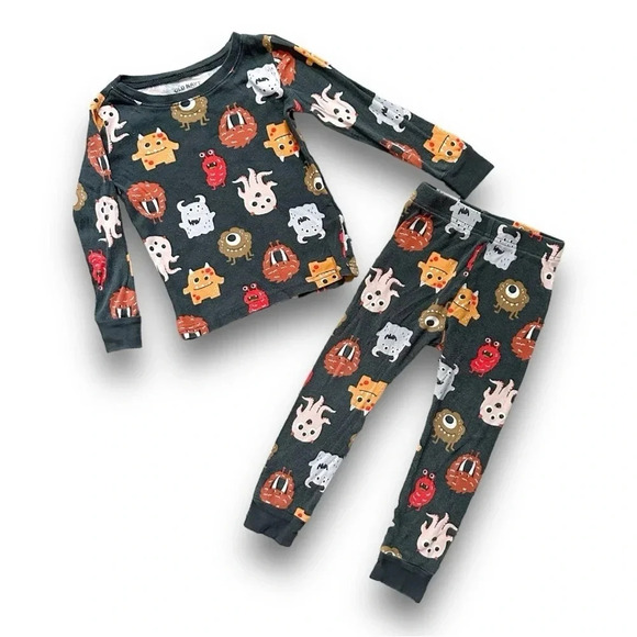 Old Navy | Printed Snug-Fit Pajama Set (3T) 👻 - Picture 2 of 3